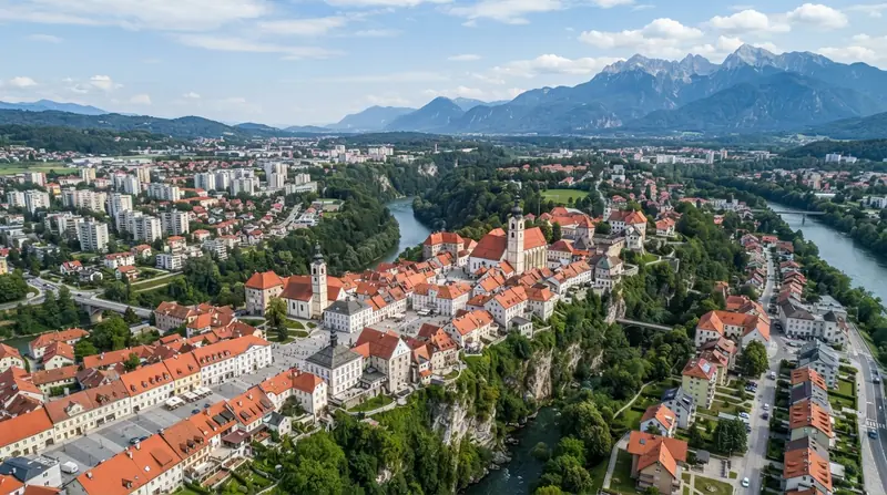 Pogled iz vazduha na Kranj, Centralna Slovenija, Slovenija — odredište kombi prevoza iz Srbije