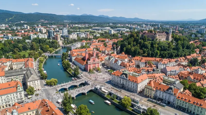 Pogled iz vazduha na Ljubljanu, Centralna Slovenija, Slovenija — odredište kombi prevoza iz Srbije